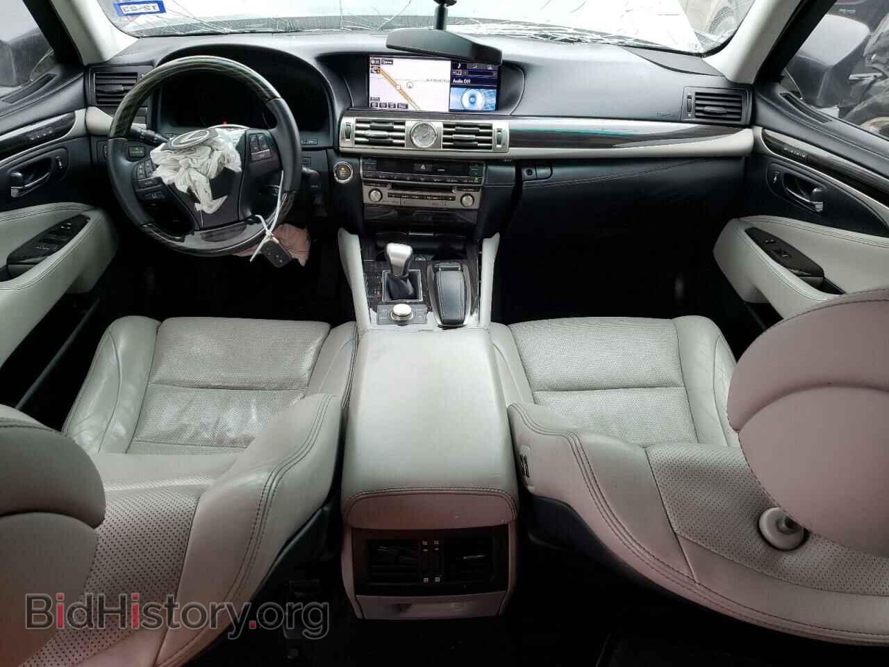 2015 LEXUS LS460 - VIN: JTHBL5EF4F5137785 - Photo 8