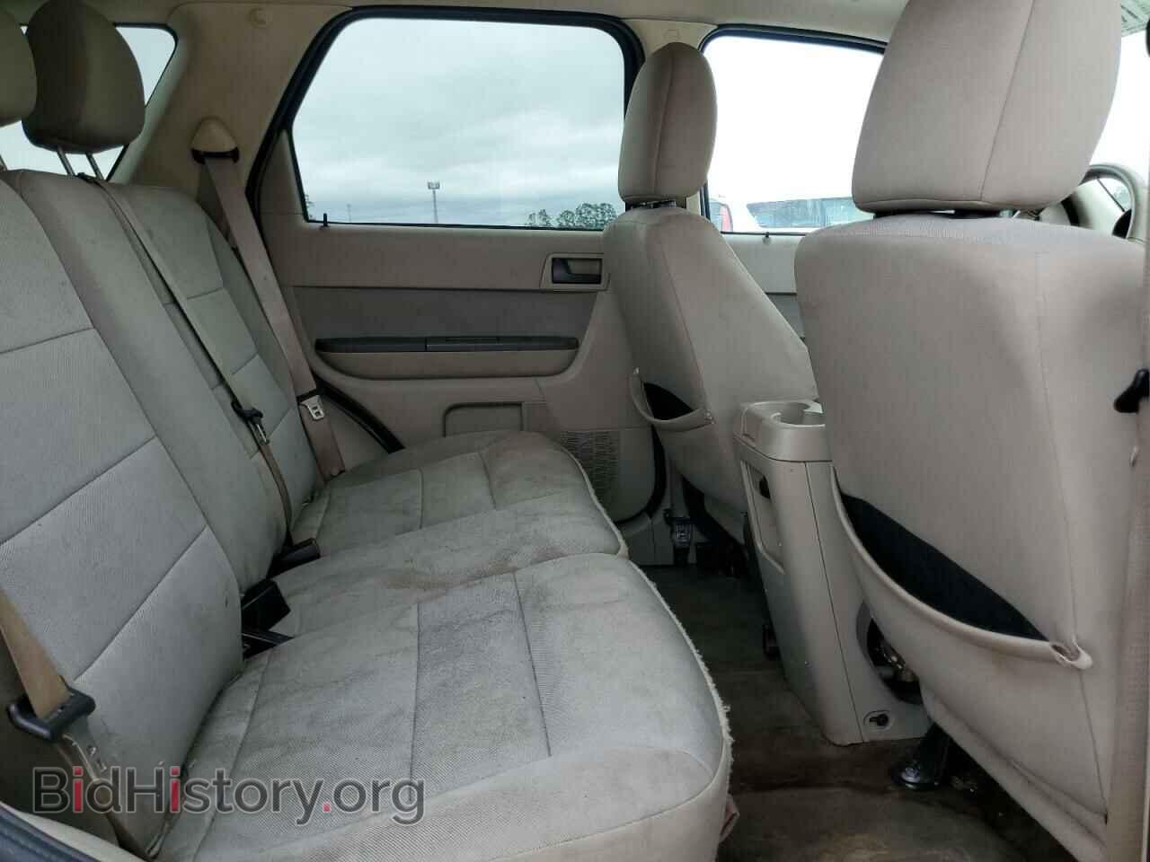 2010 FORD ESCAPE - VIN: 1FMCU0D73AKC51055 - Фото 11