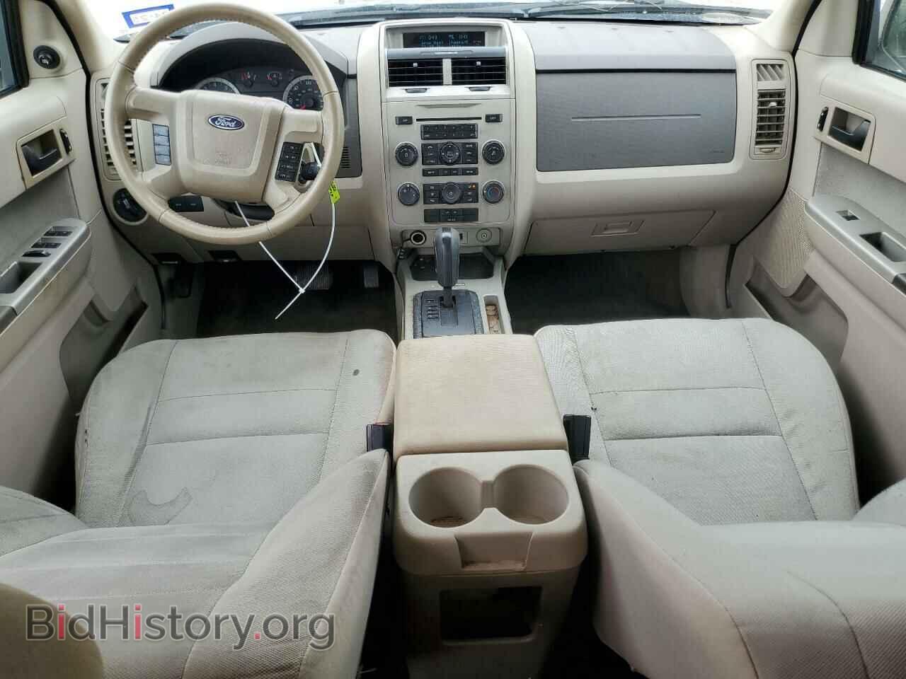 2010 FORD ESCAPE - VIN: 1FMCU0D73AKC51055 - Фото 8