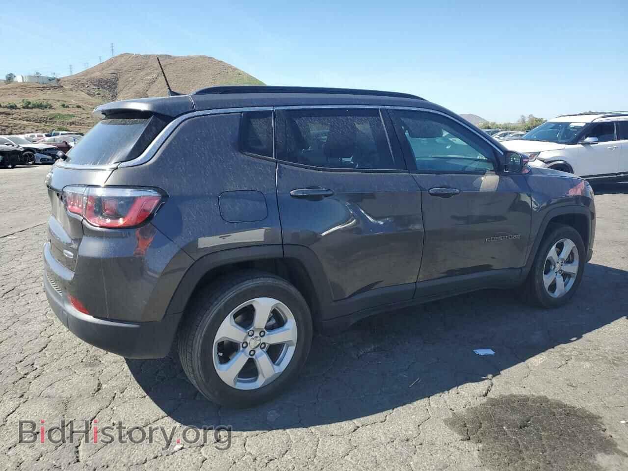 2018 JEEP COMPASS - VIN: 3C4NJCBB0JT502871 - Фото 3