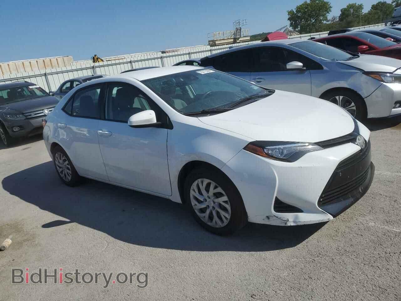 2017 TOYOTA COROLLA - VIN: 5YFBURHE3HP638987 - Фото 4