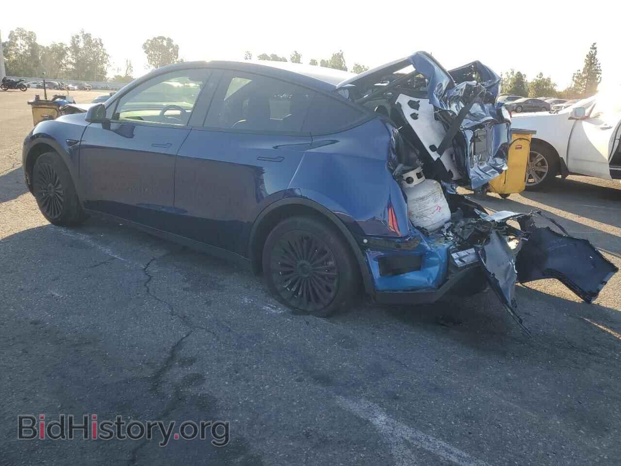 2024 TESLA MODEL Y - VIN: 7SAYGDED0RF019599 - Photo 2