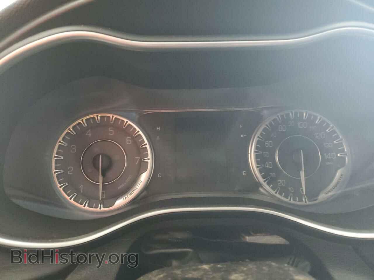 2015 CHRYSLER 200 - VIN: 1C3CCCAB5FN584675 - Фото 9