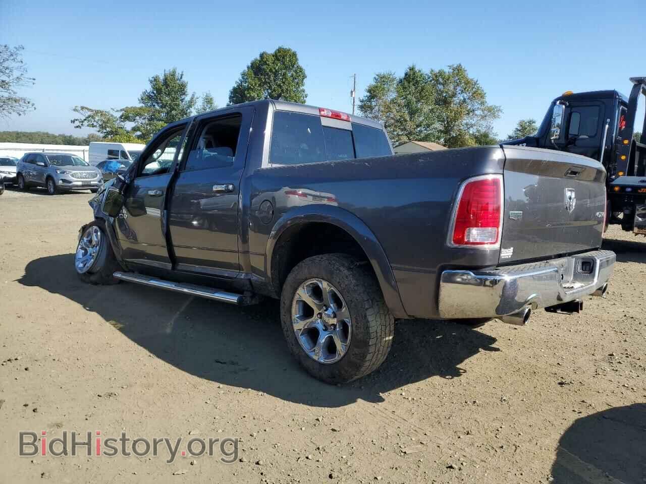 2018 RAM 1500 - VIN: 1C6RR7NT2JS138399 - Фото 2