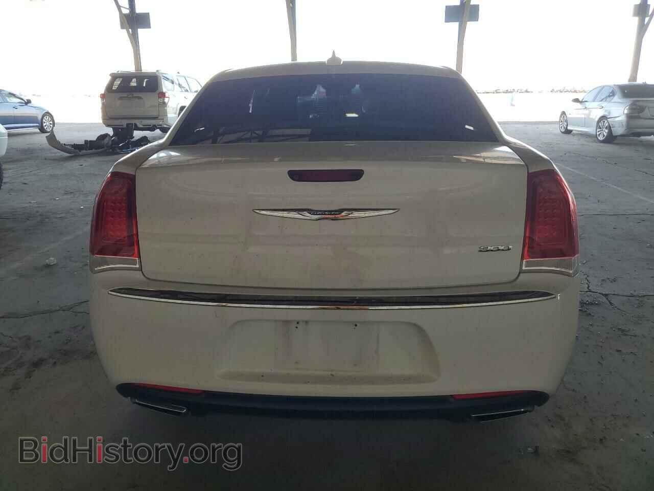 2018 CHRYSLER 300 - VIN: 2C3CCAEG1JH123341 - Фото 6