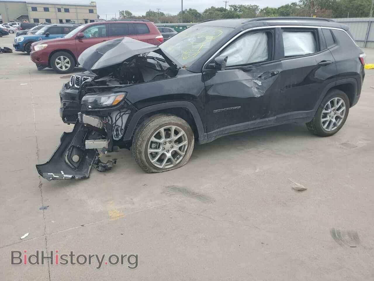 Фотография 3C4NJDFN3RT127368 - JEEP COMPASS 2024
