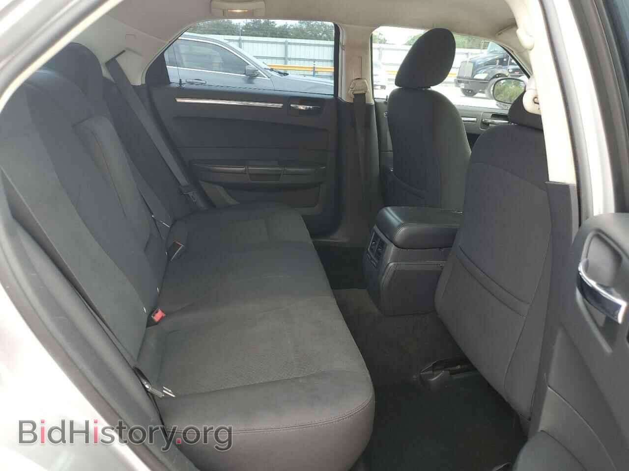 2010 CHRYSLER 300 - VIN: 2C3CA4CD9AH105590 - Фото 10