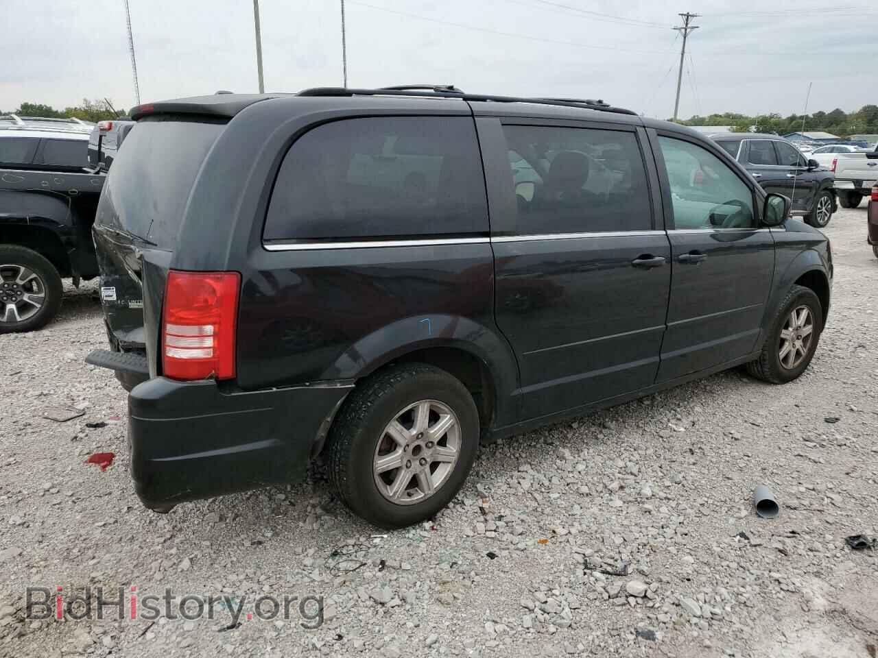 2008 CHRYSLER MINIVAN - VIN: 2A8HR54PX8R736435 - Фото 3