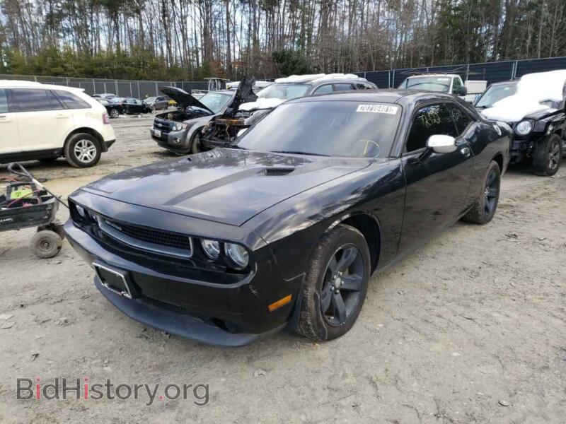 2014 Dodge CHALLENGER (VIN 2C3CDYAG0EH266895) — фото 2 из 10