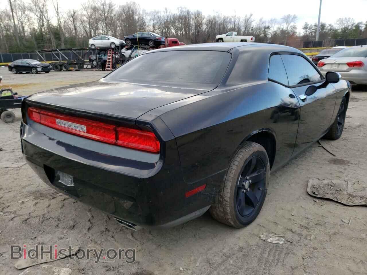 2014 DODGE CHALLENGER - VIN: 2C3CDYAG0EH266895 - Фото 4