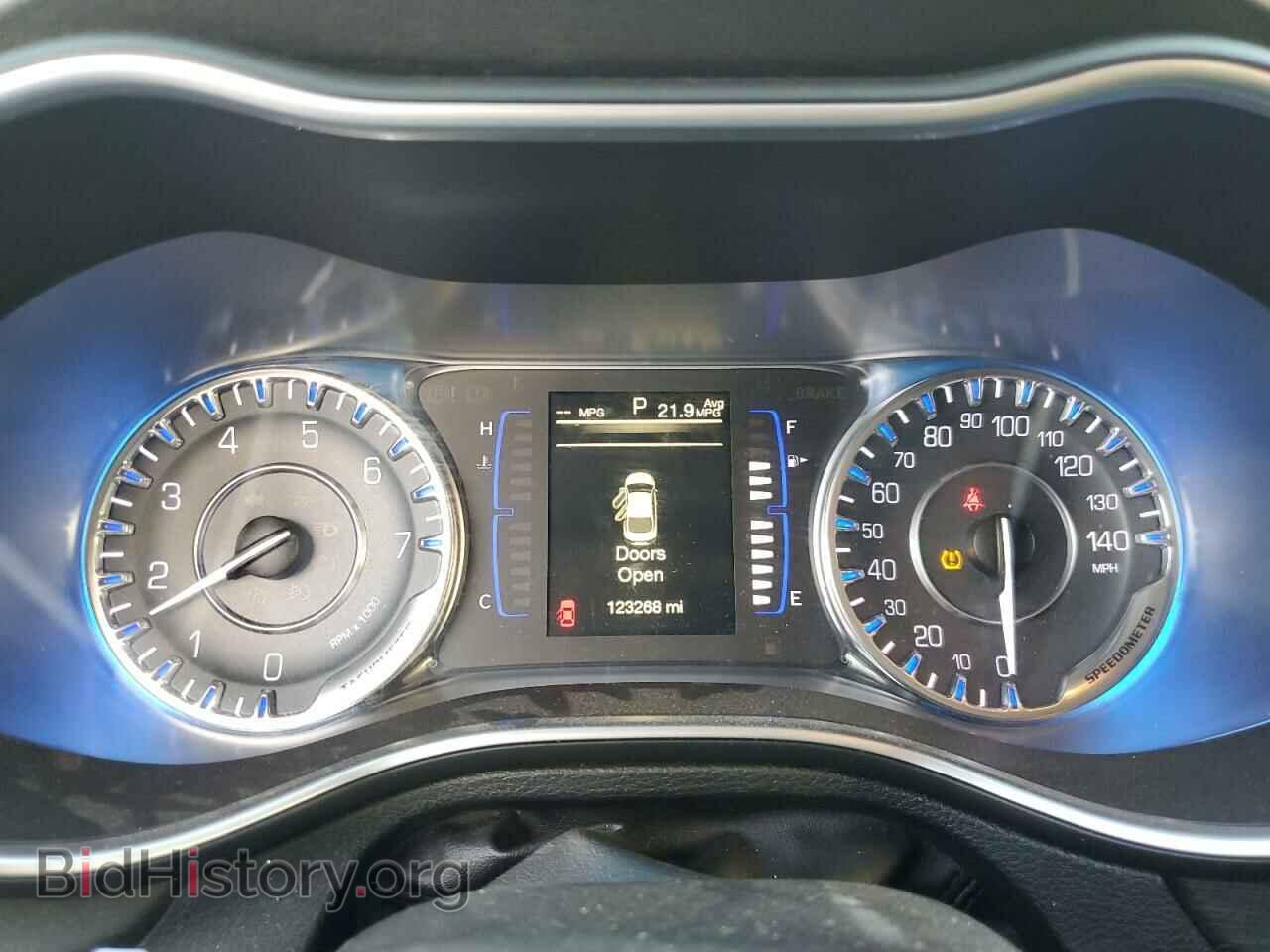 2016 CHRYSLER 200 - VIN: 1C3CCCAB7GN154776 - Фото 9