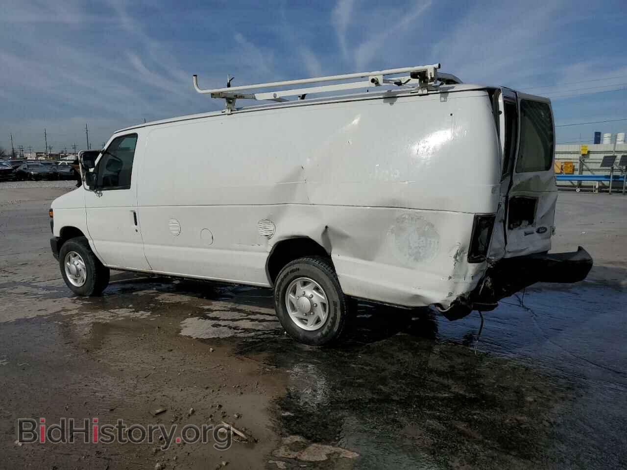 2011 FORD ECONOLINE - VIN: 1FDSS3EL8BDA76239 - Photo 2