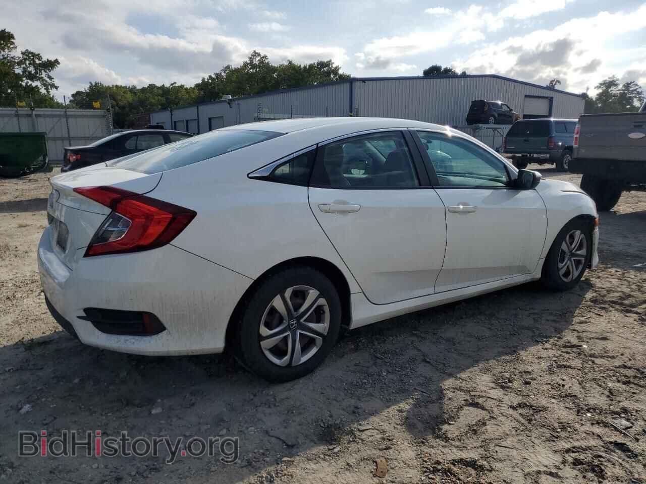 2017 HONDA CIVIC - VIN: 19XFC2F54HE037765 - Фото 3