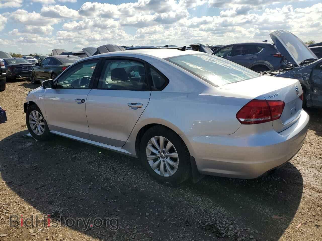 2015 VOLKSWAGEN PASSAT - VIN: 1VWAT7A36FC015006 - Фото 2
