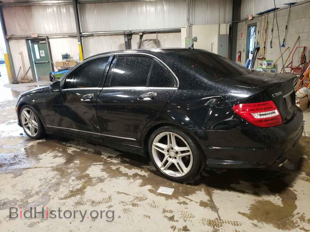 2013 MERCEDES-BENZ C-CLASS - VIN: WDDGF8AB7DR290546 - Фото 2