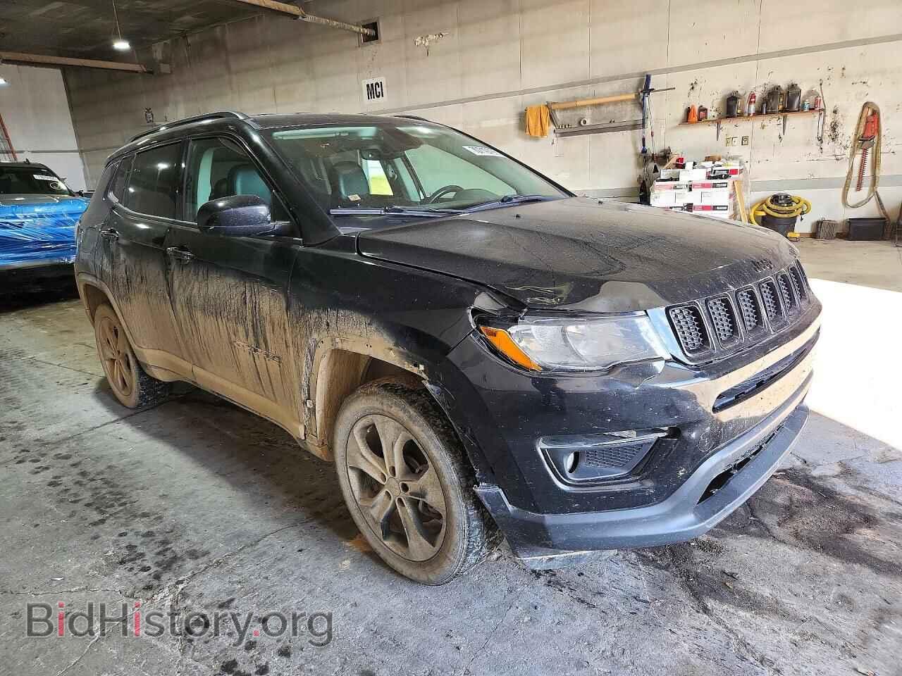 2018 Jeep COMPASS (VIN 3C4NJDBB5JT304549) — photo 4 of 12