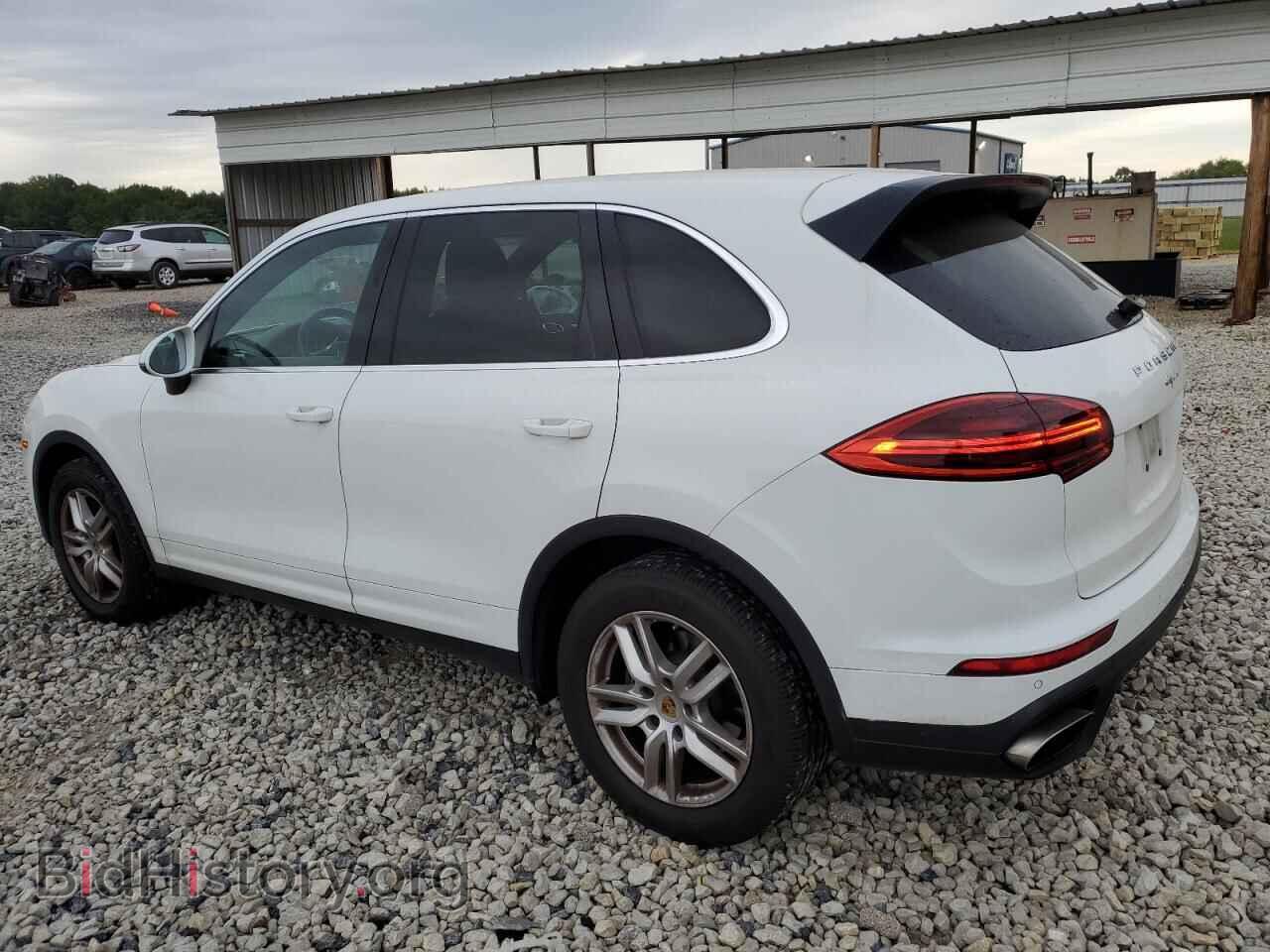 2016 PORSCHE CAYENNE - VIN: WP1AA2A25GKA12073 - Фото 2