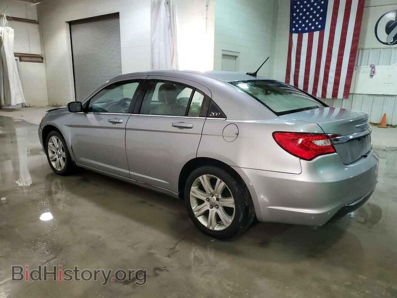 2013 CHRYSLER 200 - VIN: 1C3CCBBB6DN516150 - Фото 2
