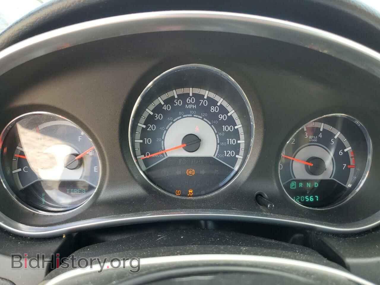 2011 CHRYSLER 200 - VIN: 1C3BC7EG6BN569721 - Фото 9
