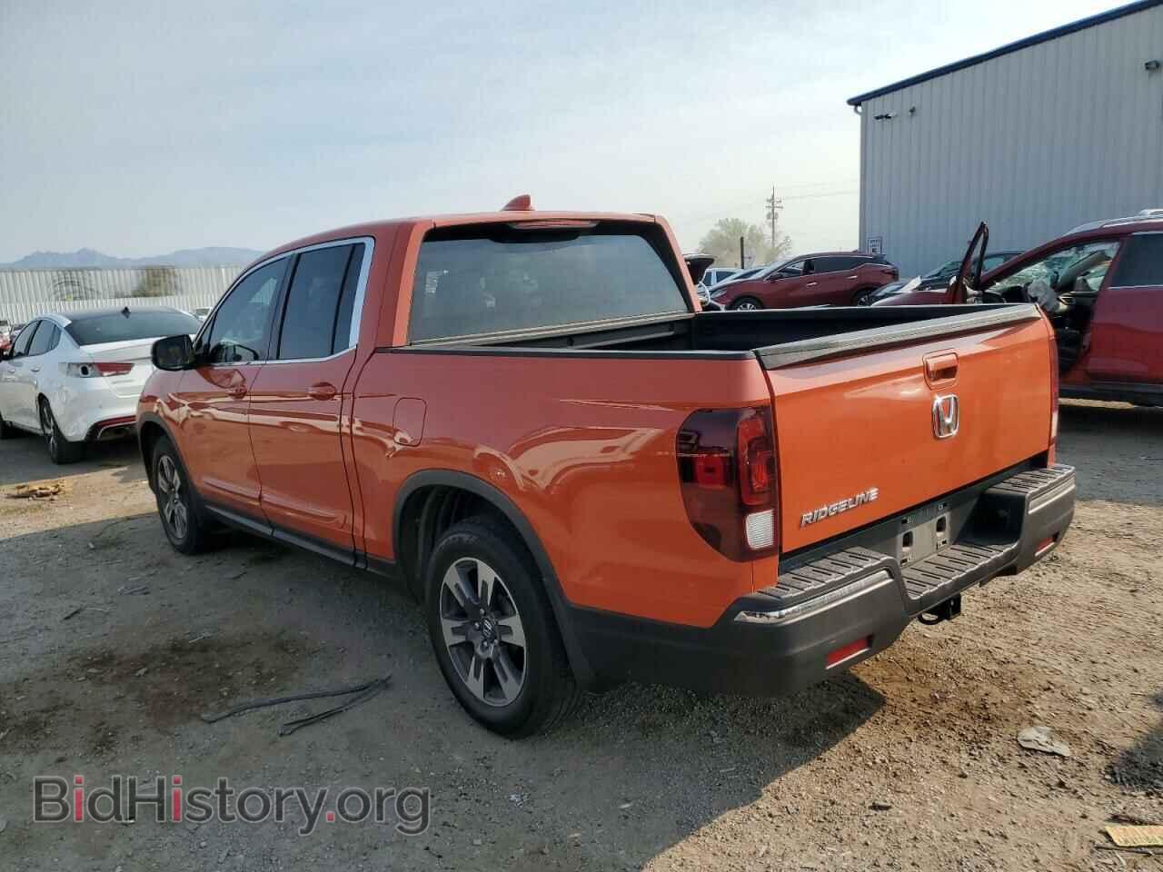 2018 HONDA RIDGELINE - VIN: 5FPYK2F50JB002353 - Фото 2