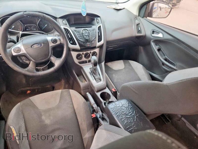 2014 Ford FOCUS (VIN 1FADP3K23EL219138) — фото 8 из 12