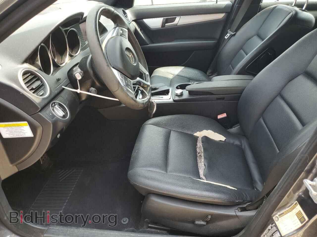 2013 MERCEDES-BENZ C-CLASS - VIN: WDDGF4HB9DA810131 - Фото 7