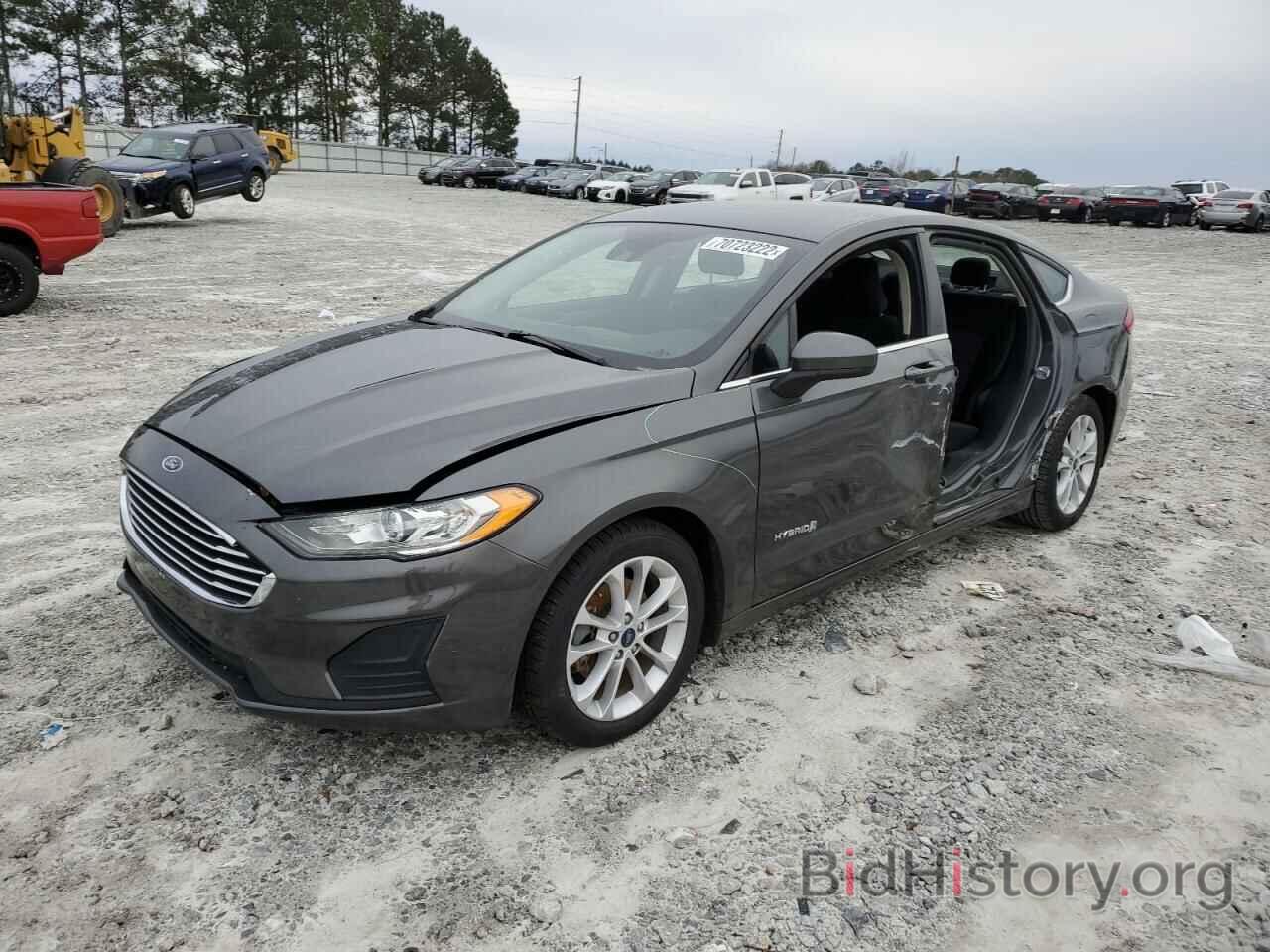 Photo 3FA6P0LU9KR264119 - FORD FUSION 2019