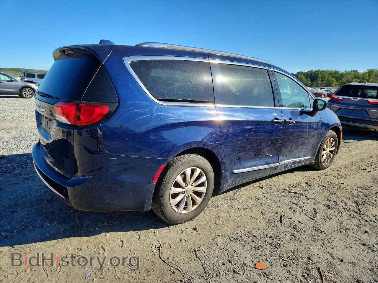 2018 CHRYSLER PACIFICA - VIN: 2C4RC1BG8JR178096 - Фото 3