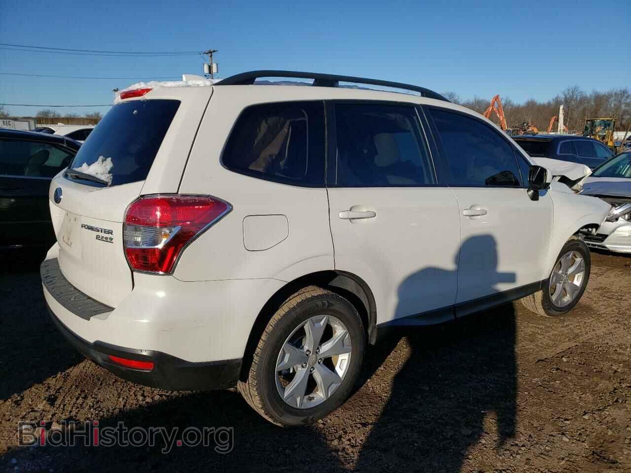2016 SUBARU FORESTER - VIN: JF2SJADC3GH501705 - Фото 3