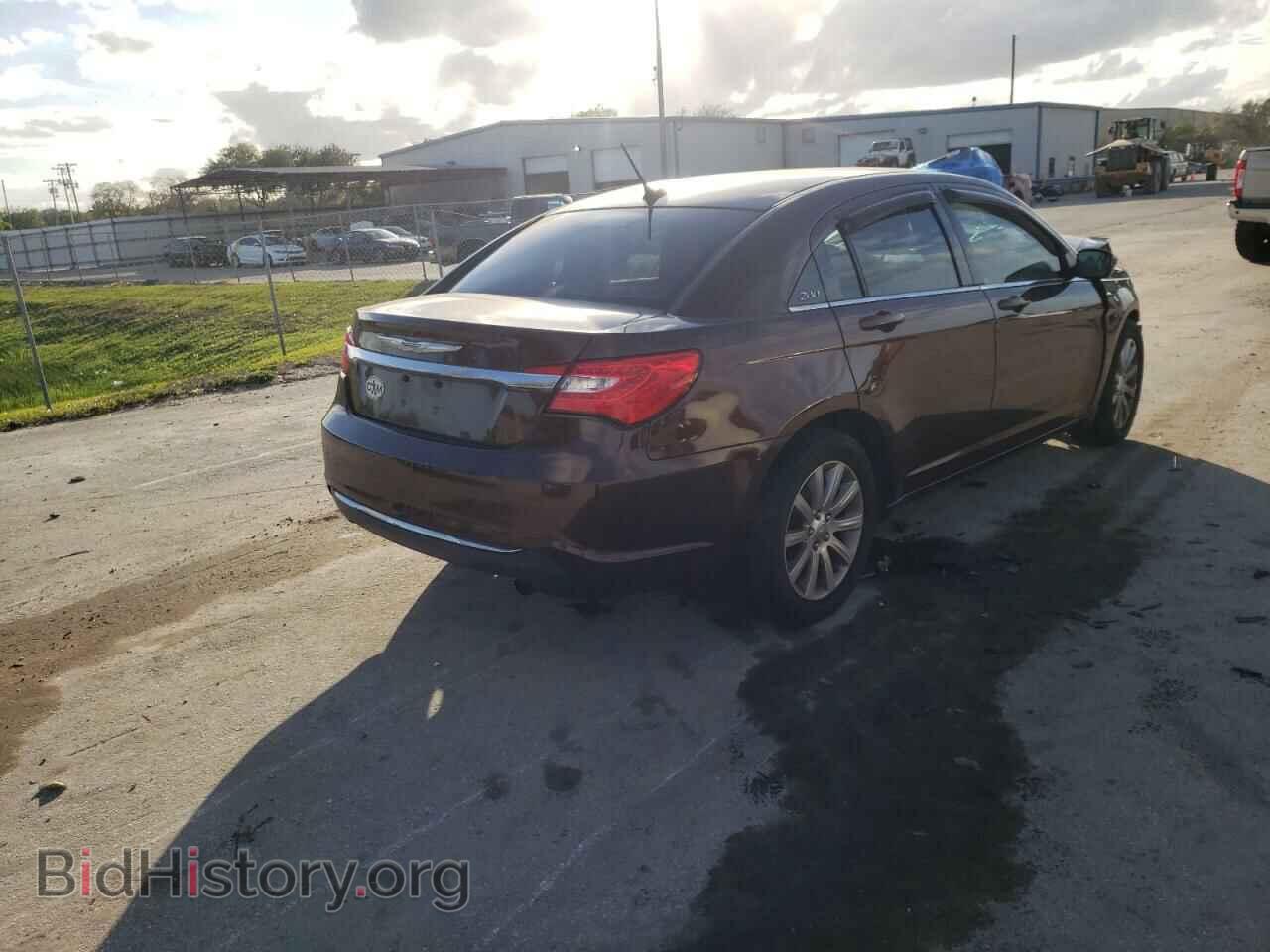 2013 CHRYSLER 200 - VIN: 1C3CCBBB1DN768470 - Фото 4