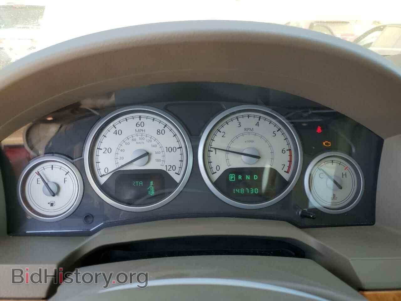 2009 CHRYSLER MINIVAN - VIN: 2A8HR64X49R597006 - Фото 9