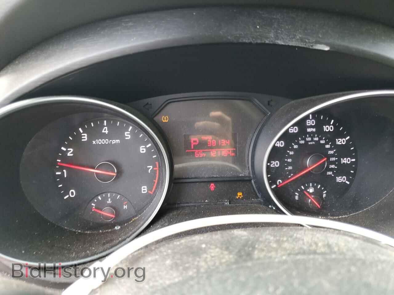 2015 KIA All Models - VIN: KNDMB5C14F6049768 - Фото 9