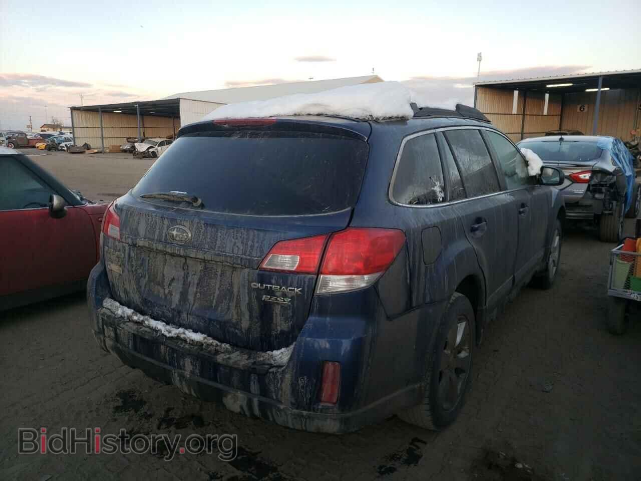 2011 SUBARU OUTBACK - VIN: 4S4BRBKC1B3419313 - Photo 4