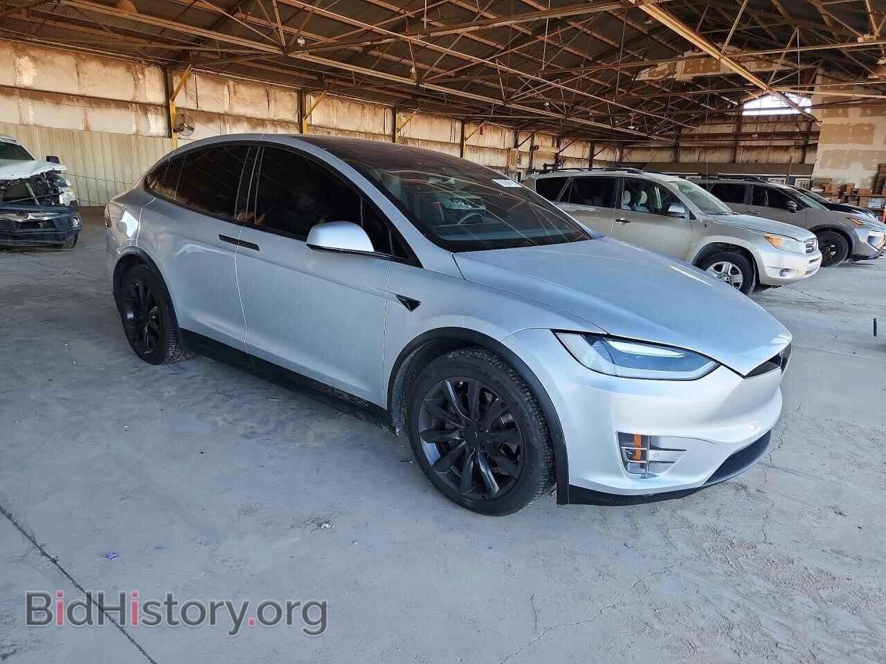 2017 TESLA MODEL X - VIN: 5YJXCBE21HF035655 - Photo 4