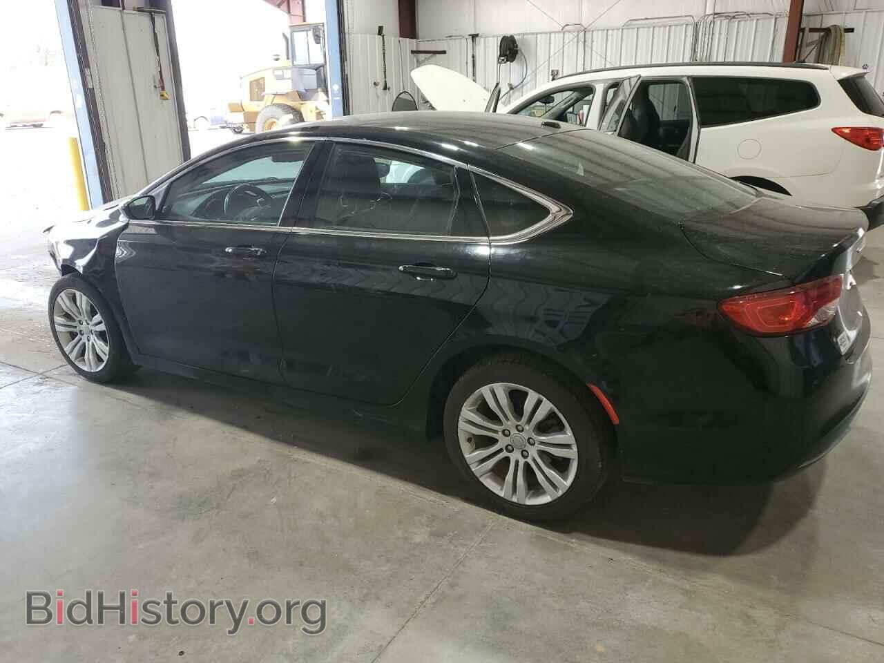 2015 CHRYSLER 200 - VIN: 1C3CCCAB4FN561484 - Photo 2