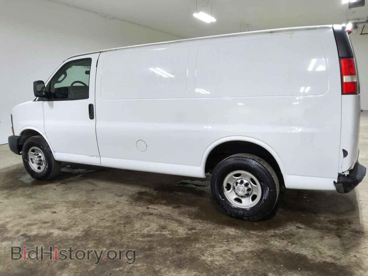 2016 CHEVROLET EXPRESS - VIN: 1GCWGAFF0G1331981 - Photo 2