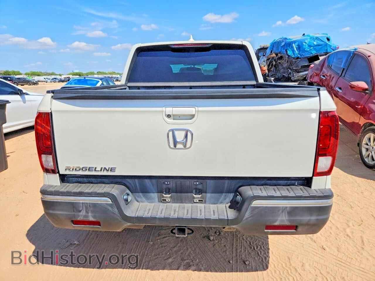 2017 HONDA RIDGELINE - VIN: 5FPYK2F56HB002464 - Photo 6