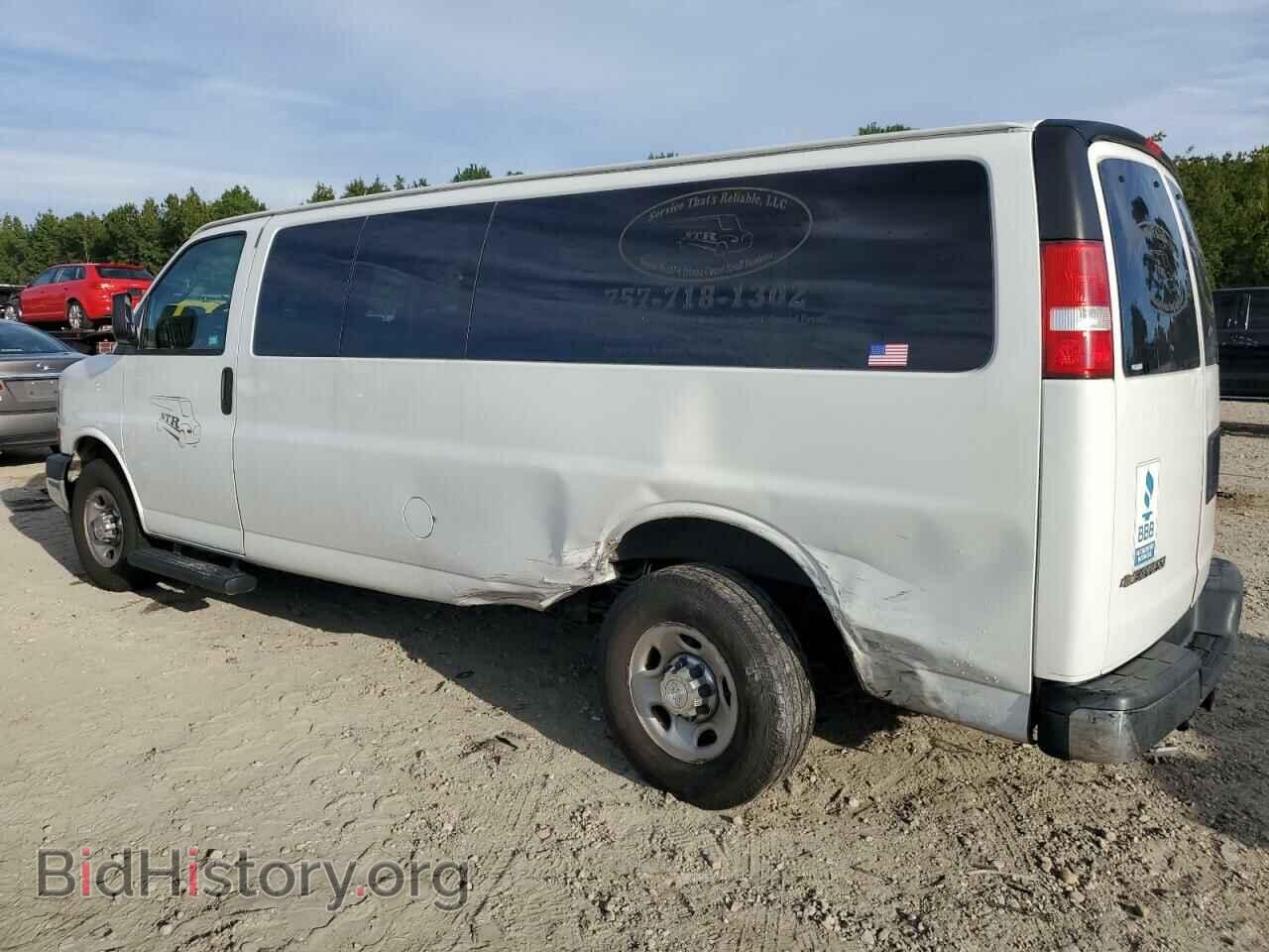2017 CHEVROLET EXPRESS - VIN: 1GAZGPFG7H1200596 - Фото 2