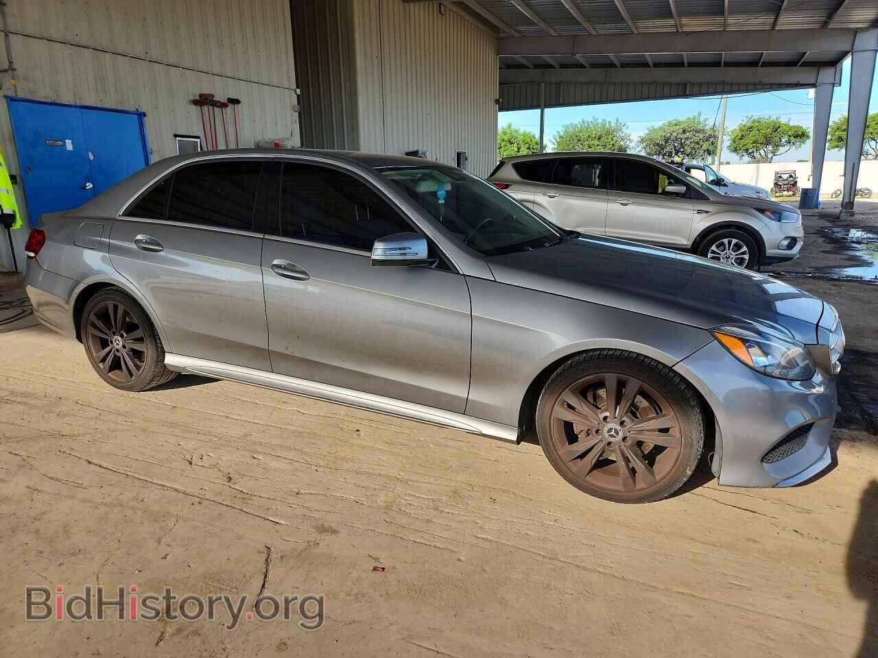 2014 MERCEDES-BENZ E-CLASS - VIN: WDDHF5KB3EA880504 - Photo 4