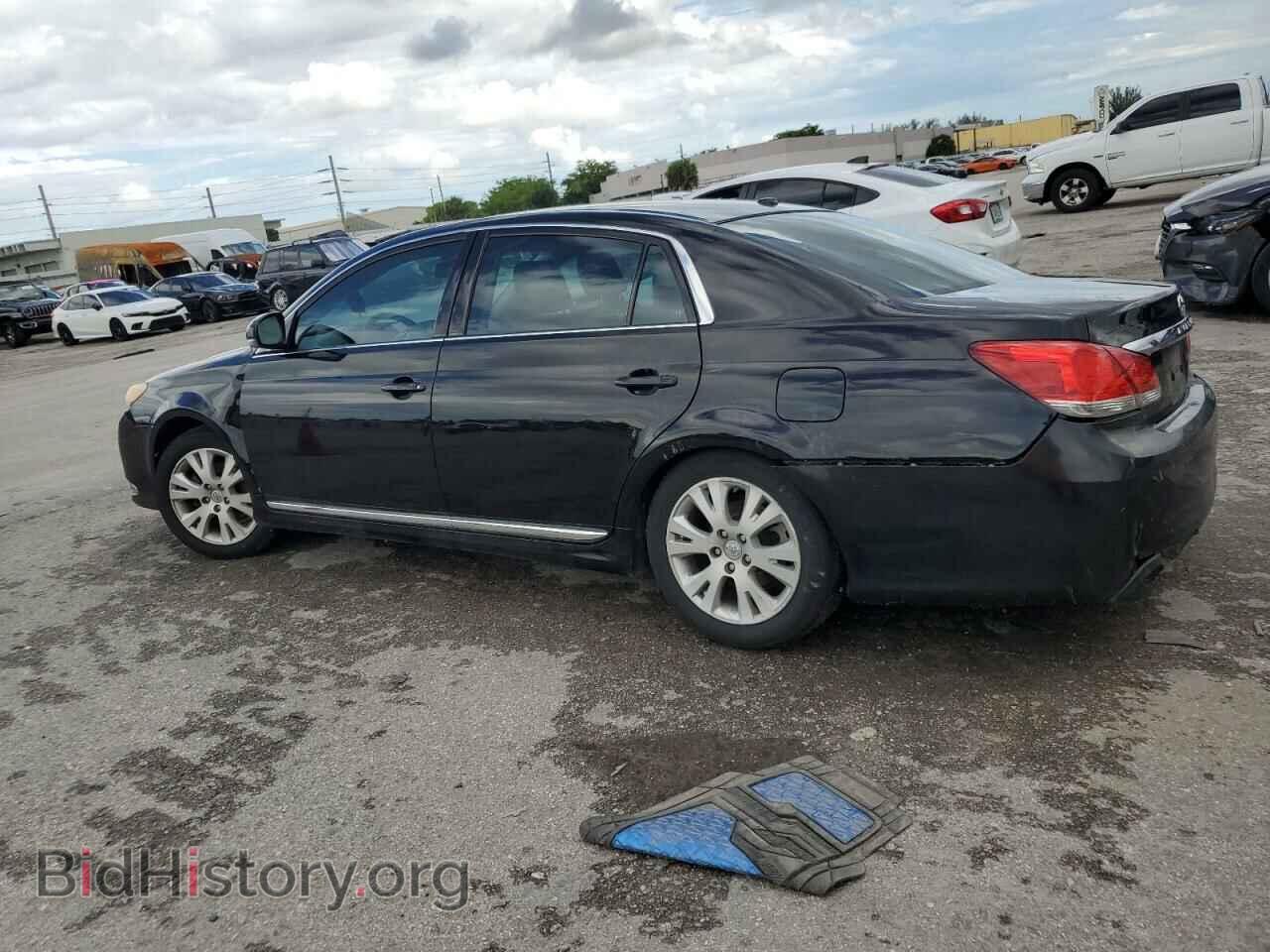 2011 TOYOTA AVALON - VIN: 4T1BK3DB0BU404892 - Фото 2