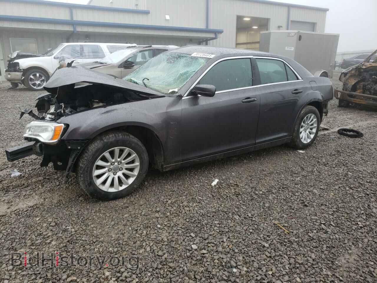 2014 CHRYSLER 300 - VIN: 2C3CCAAG6EH377610 - Фото 2
