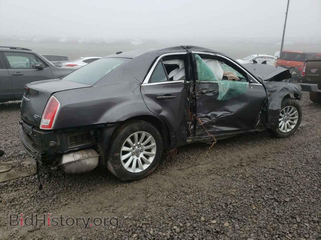 2014 CHRYSLER 300 - VIN: 2C3CCAAG6EH377610 - Фото 4