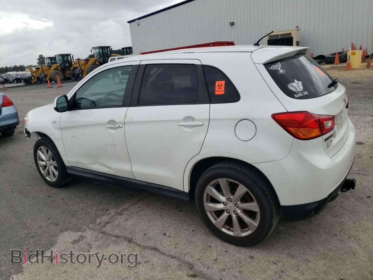 2014 MITSUBISHI OUTLANDER - VIN: 4A4AP3AU5EE028558 - Фото 2