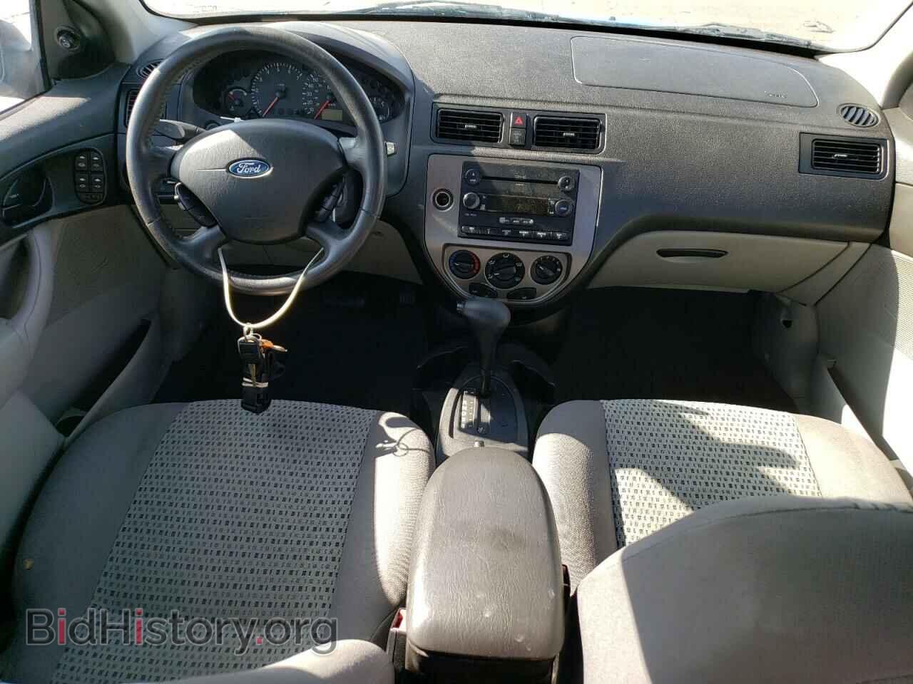 2007 FORD FOCUS - VIN: 1FAFP34N87W223171 - Фото 8