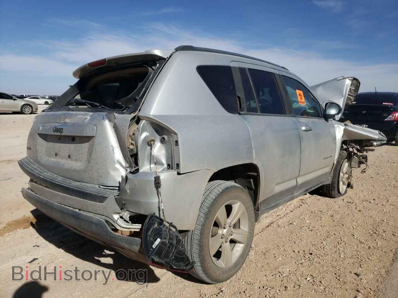 2012 JEEP COMPASS - VIN: 1C4NJDEB6CD546092 - Photo 4