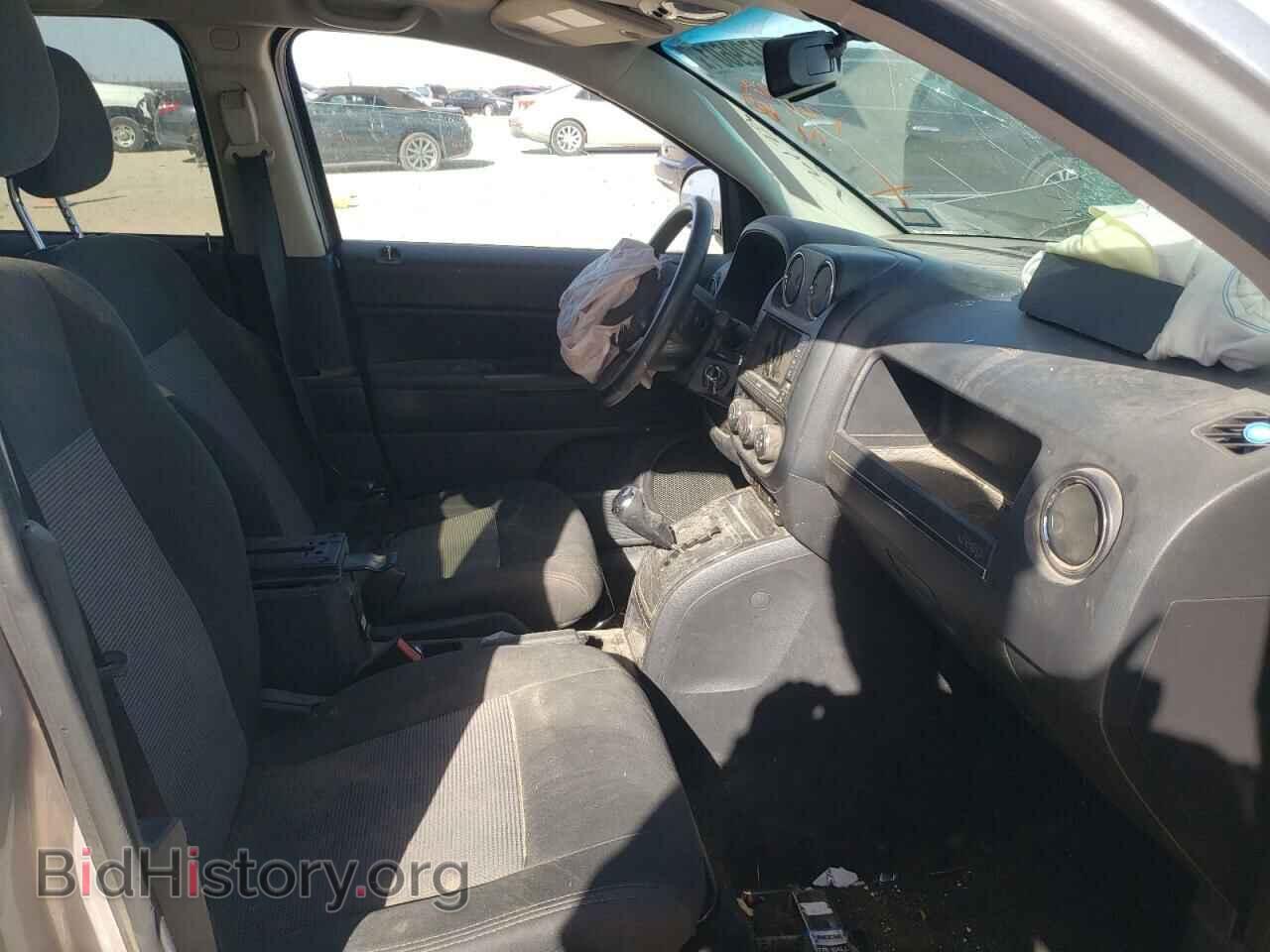 2012 JEEP COMPASS - VIN: 1C4NJDEB6CD546092 - Photo 5