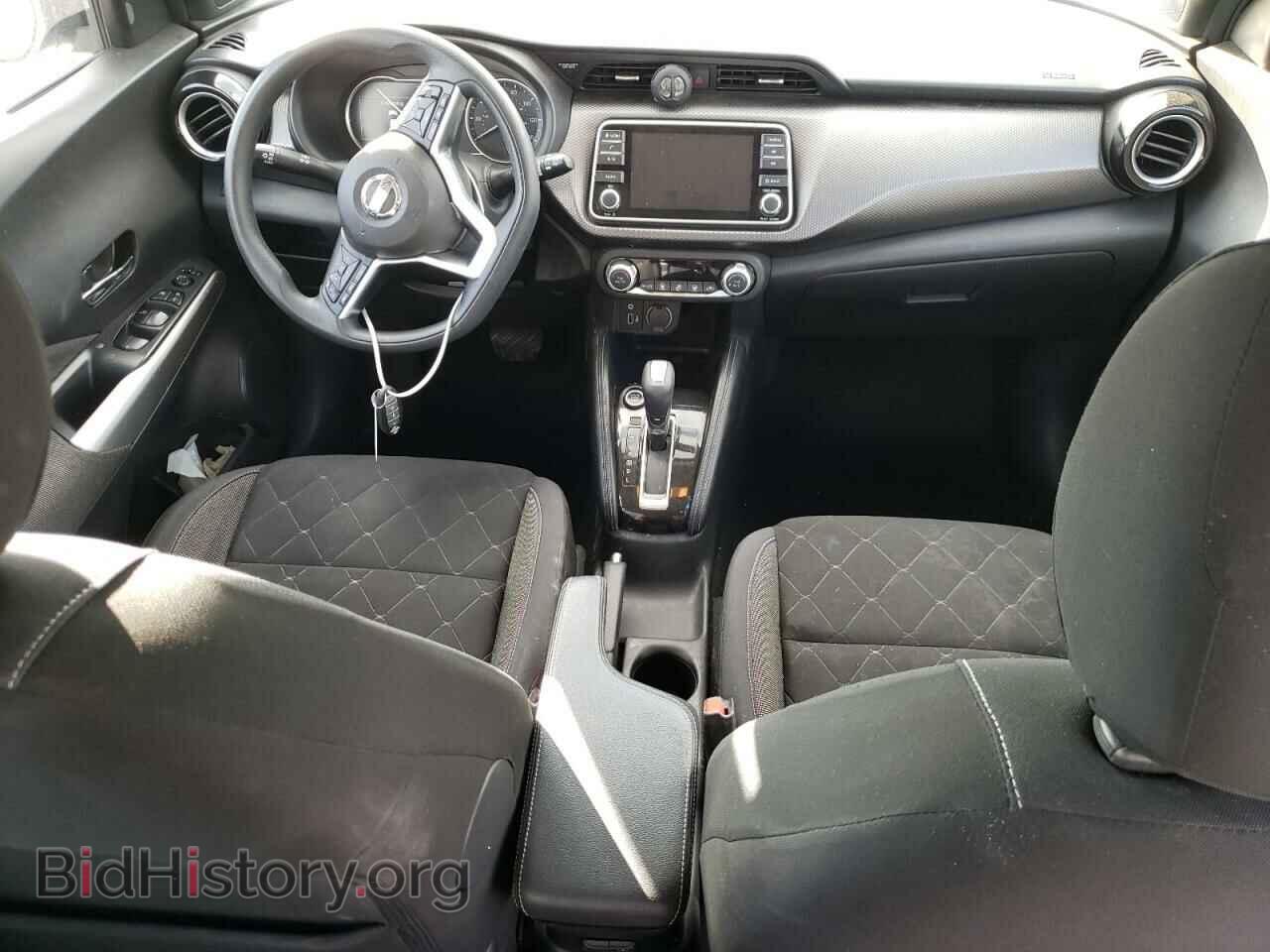 2019 NISSAN KICKS - VIN: 3N1CP5CU3KL564559 - Фото 8