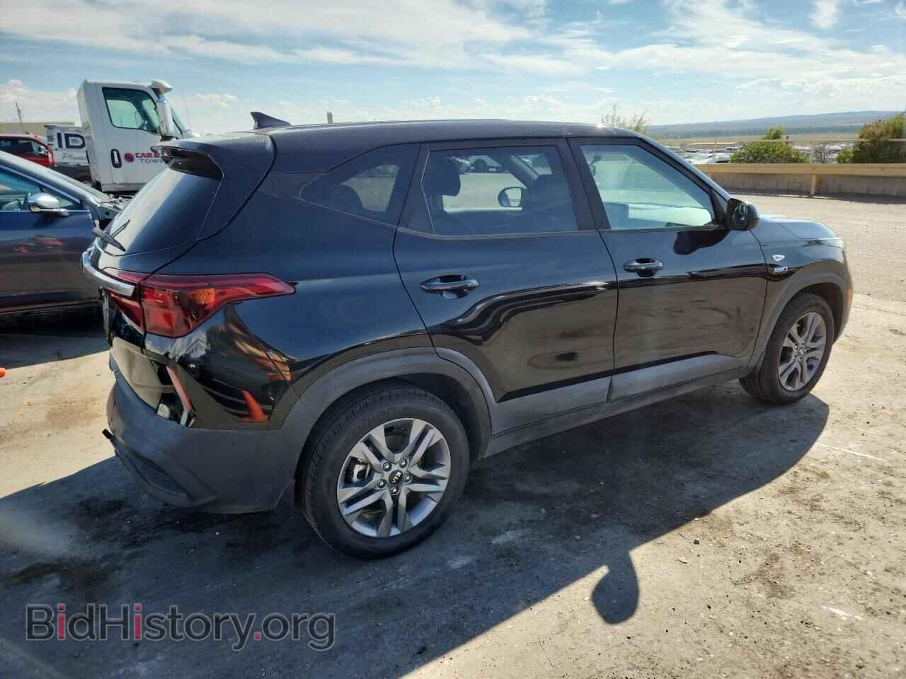 2021 KIA SELTOS - VIN: KNDEPCAA8M7122130 - Фото 3