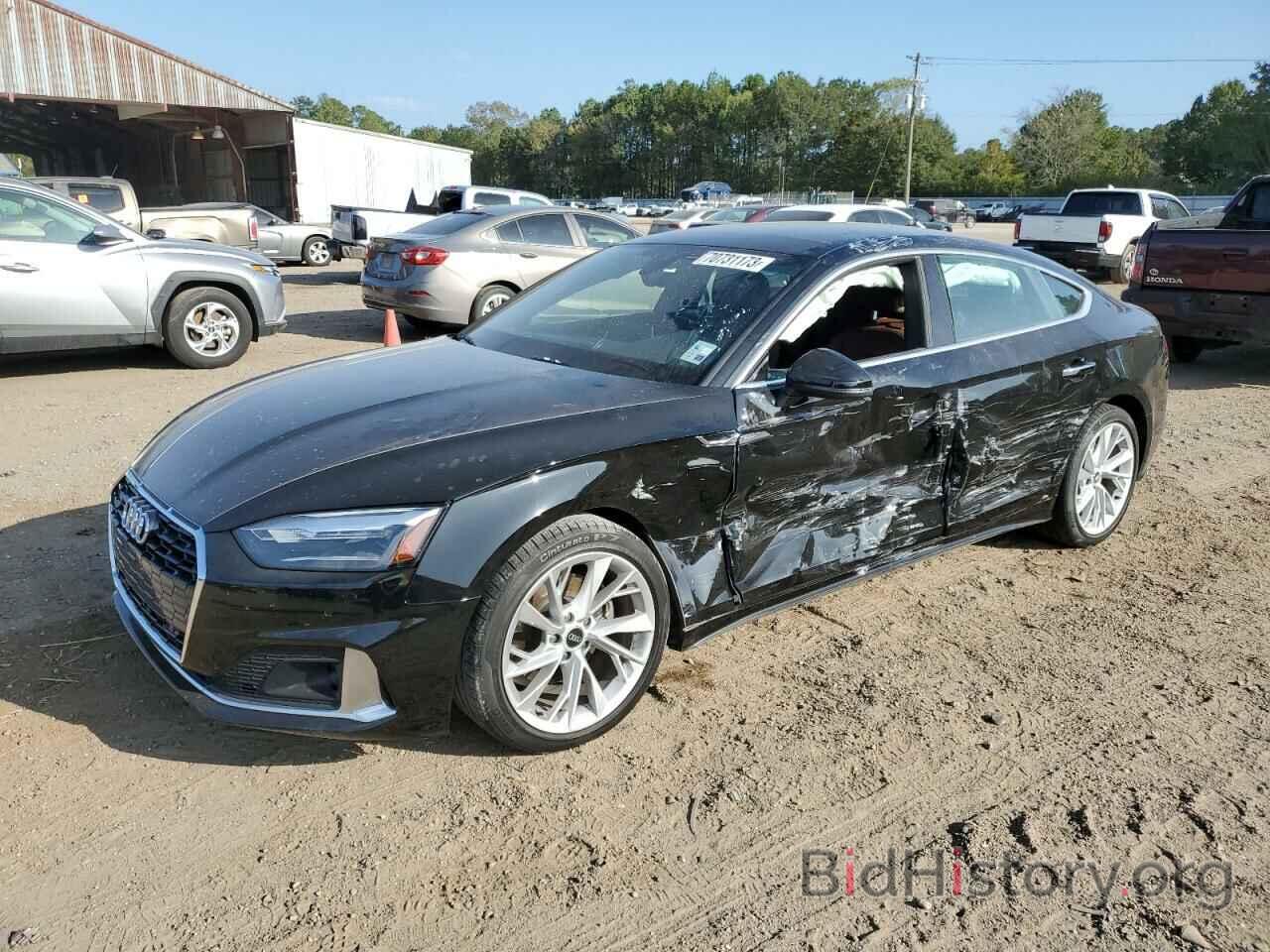 Photo WAUABCF5XNA005482 - AUDI A5 2022