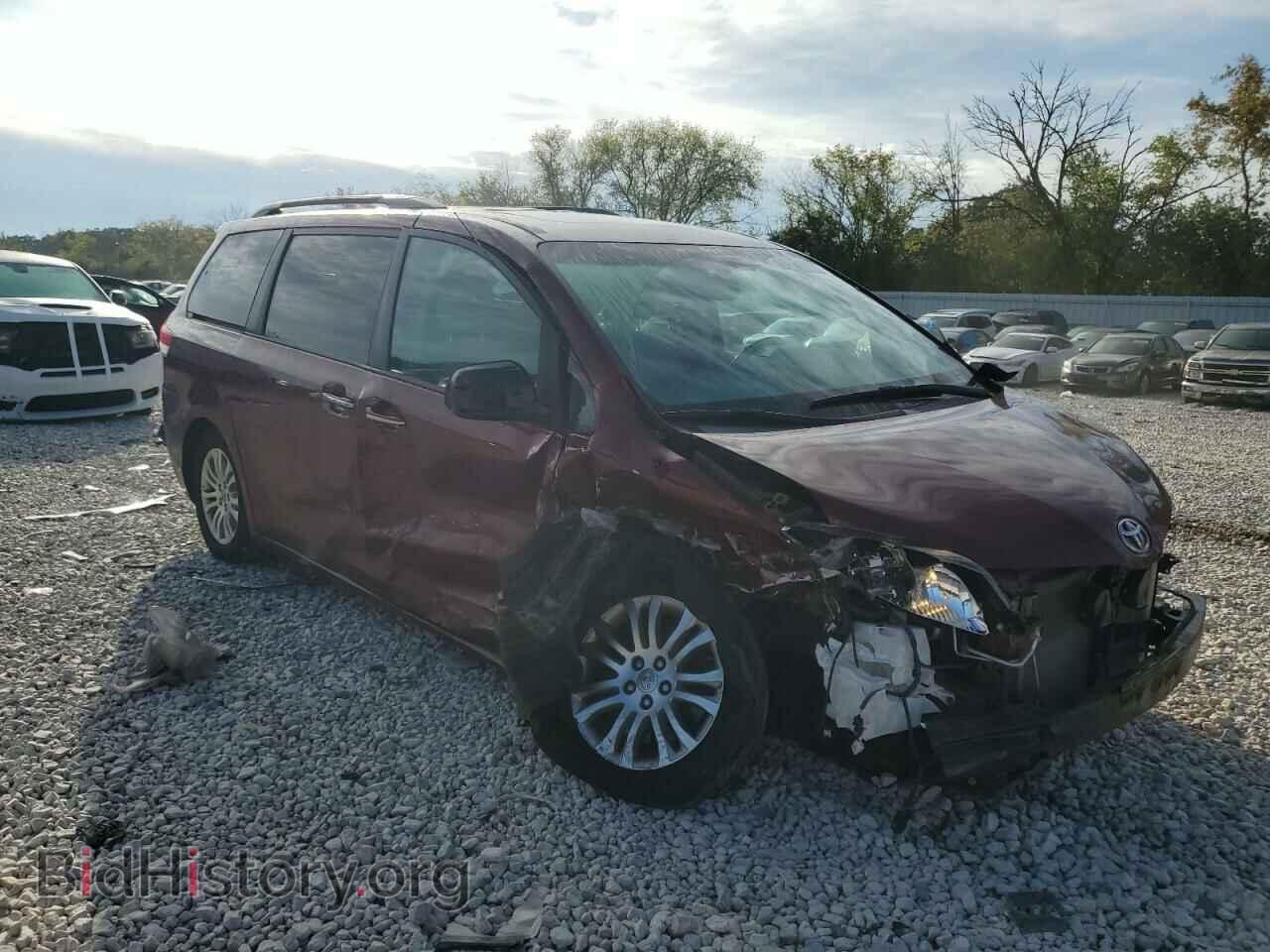 2014 TOYOTA All Models - VIN: 5TDYK3DC2ES435772 - Фото 4